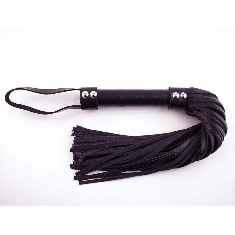 Rouge Short Leather Flogger